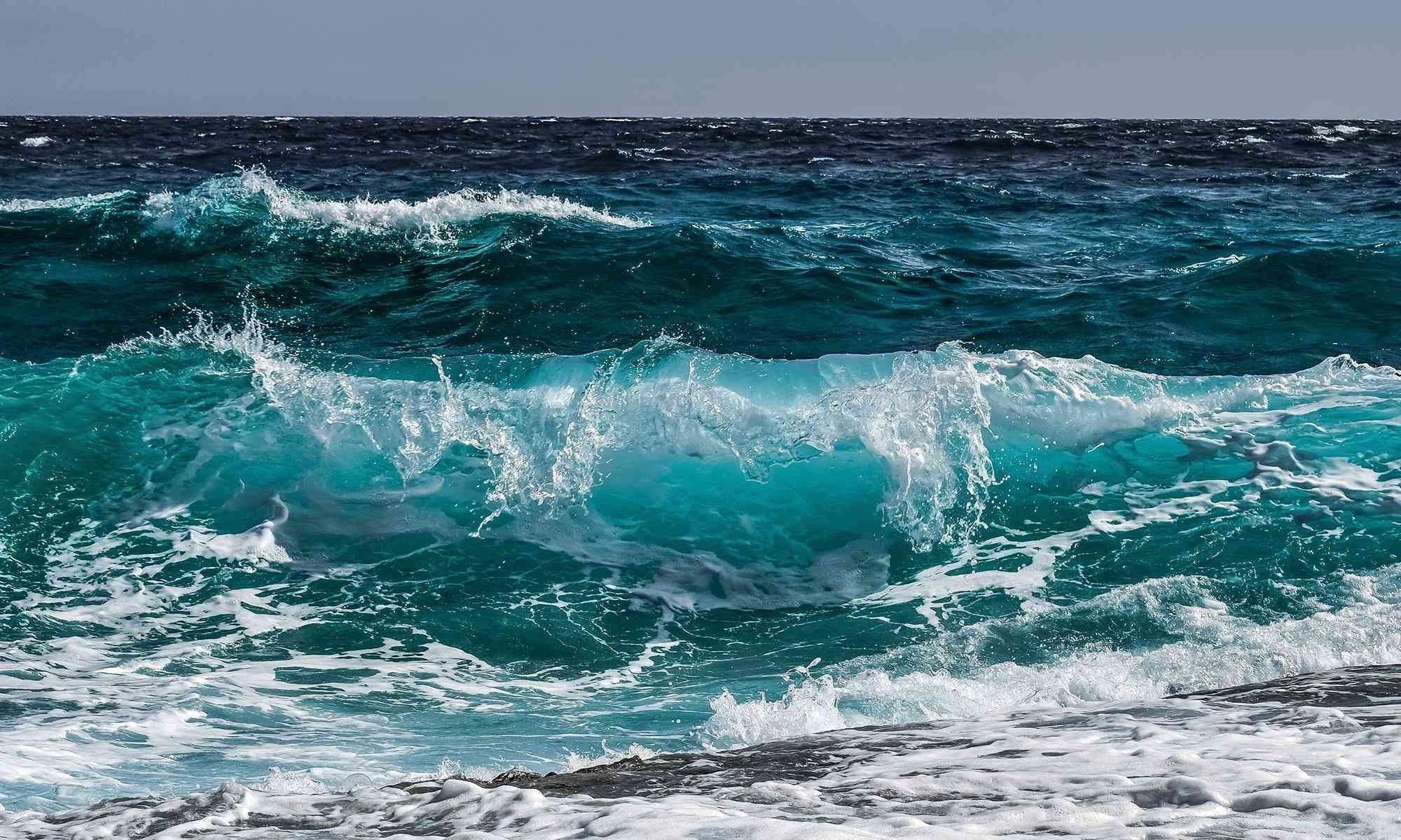 How Going Waterless Creates Big Waves